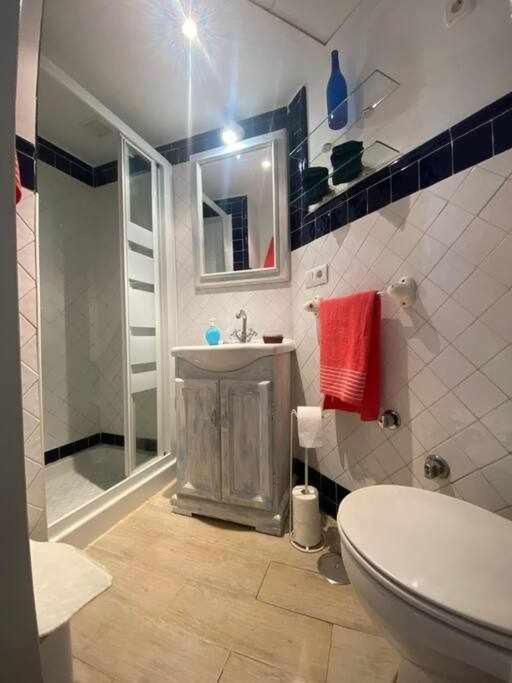 Apartamento Con Vistas Al Rio Севиля Екстериор снимка