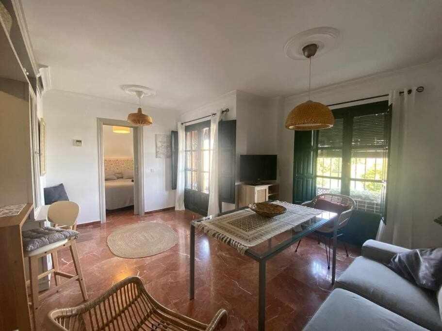 Apartamento Con Vistas Al Rio Севиля Екстериор снимка