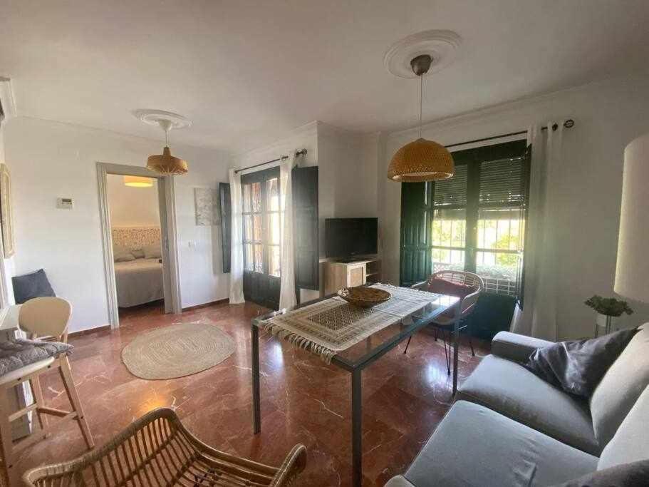 Apartamento Con Vistas Al Rio Севиля Екстериор снимка