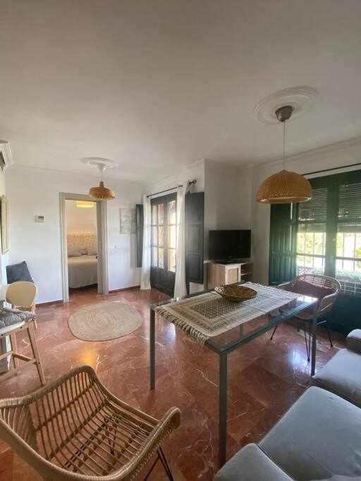 Apartamento Con Vistas Al Rio Севиля Екстериор снимка